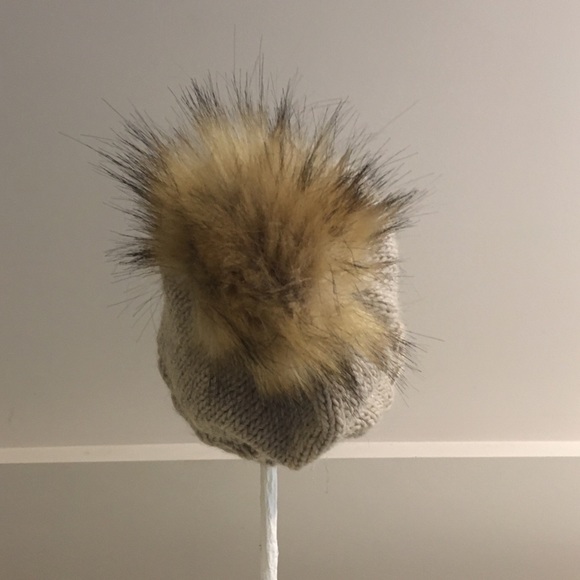 FRATELLI TALLI beige wool blend beanie with pom - Picture 3 of 6